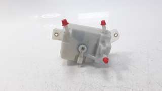 Recambio de deposito servo para toyota yaris 2014-2017 referencia OEM IAM 03350887081  