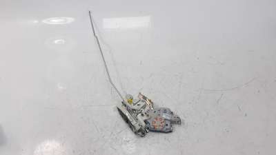 Recambio de cerradura puerta trasera derecha para mahindra kuv 2018- 100 2wd nxt referencia OEM IAM 0114DAZ00141N  