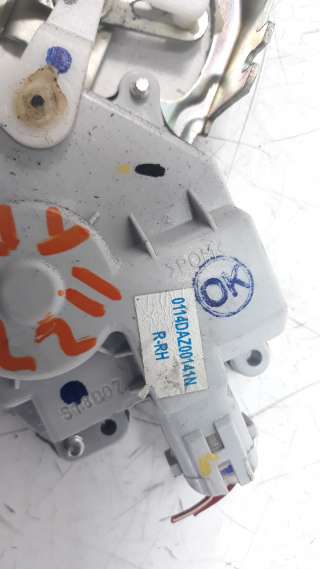 Recambio de cerradura puerta trasera derecha para mahindra kuv 2018- 100 2wd nxt referencia OEM IAM 0114DAZ00141N  