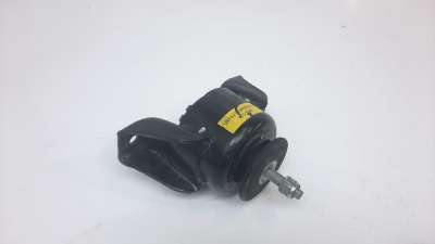 Recambio de soporte motor derecho para mahindra kuv 2018- 100 2wd nxt referencia OEM IAM 0203AAR16391N  