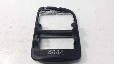 Recambio de moldura para renault clio iv 2012- 0.9 referencia OEM IAM 681043537R  