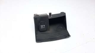 Recambio de cenicero para mercedes-benz clase cla (w117) 2012-2019 cla 180 (117.342) referencia OEM IAM A1766801050  