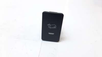 Recambio de interruptor para mahindra kuv 2018- 100 2wd nxt referencia OEM IAM 1803AAA00731N  