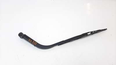Recambio de brazo limpia trasero para mahindra kuv 2018- 100 2wd nxt referencia OEM IAM RRS106  