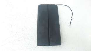 Recambio de apoyabrazos central para peugeot 308 2013- 1.2 12v e-thp referencia OEM IAM 9834338980  