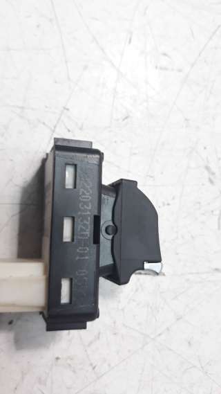 Recambio de mando elevalunas delantero derecho para peugeot 308 2013- 1.2 12v e-thp referencia OEM IAM 98220313ZD  