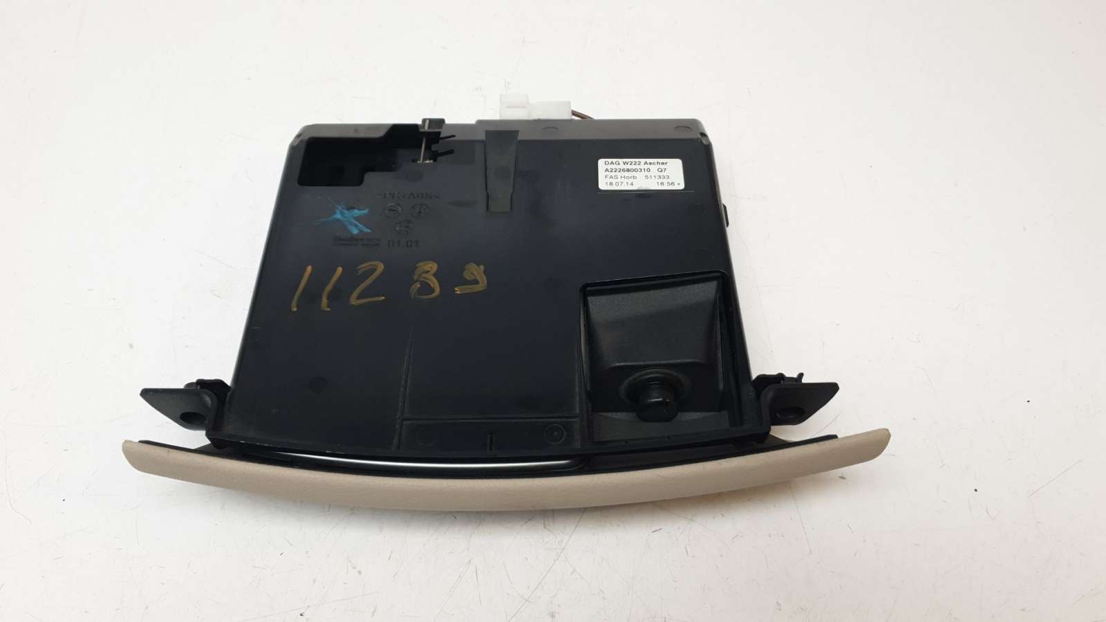 Recambio de cenicero para mercedes-benz clase s (w222) lim. 2012- 3.0 cdi cat referencia OEM IAM A2226800310   Recambio de cenicero para mercedes-benz clase s (w222) lim. 2012- 3.0 cdi cat referencia OEM IAM A2226800310
