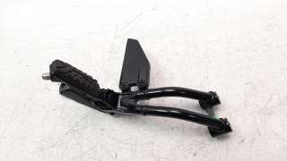 Recambio de estribo lateral para ktm 390 duke 2016- referencia OEM IAM 93003151033  