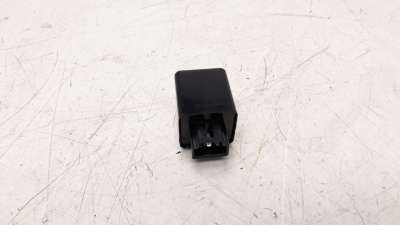Recambio de rele para ssangyong rexton w 2013- 2.0 td cat referencia OEM IAM 8662005000  