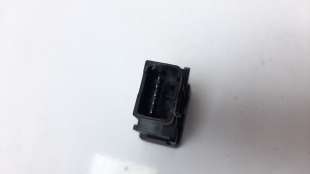 Recambio de interruptor para suzuki vitara 2015- 1.6 ddis comfort 4x4 referencia OEM IAM 3727057L00 68L0084M00  2