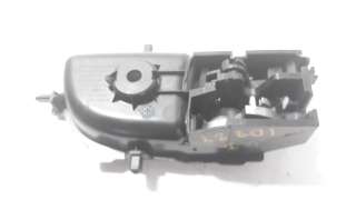 Recambio de maneta interior delantera izquierda para toyota yaris 2014-2017 referencia OEM IAM 92057A1  