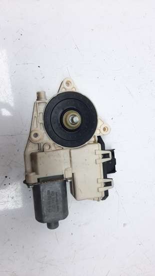 Recambio de motor elevalunas trasero derecho para citroën c4 berlina 2004-2011 1.6 16v hdi referencia OEM IAM 0130822238   2