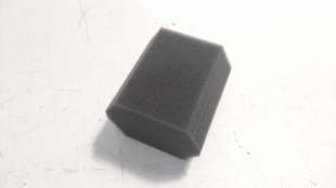 Recambio de filtro aire para peugeot 208 2012-2019 referencia OEM IAM 9805552080 MAHLX3955KIT  2