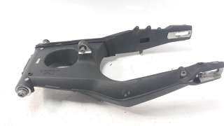 Recambio de puente trasero para triumph street triple 2012-2017 street triple r referencia OEM IAM 2050606  
