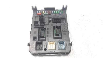 Recambio de caja reles / fusibles para peugeot partner kombi 2008- 1.6 16v hdi referencia OEM IAM 281197595 281164872 