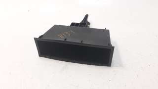 Recambio de moldura para peugeot partner kombi 2008- 1.6 16v hdi referencia OEM IAM 9658919577  