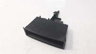 Recambio de moldura para peugeot partner kombi 2008- 1.6 16v hdi referencia OEM IAM 9658919577  