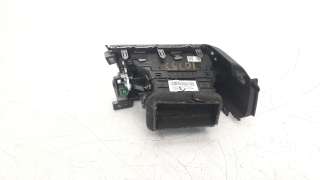 Recambio de rejilla aireadora para kia niro 2016- referencia OEM IAM 84790G5000  