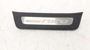Recambio de moldura para kia niro 2016- referencia OEM IAM 85877G5100  