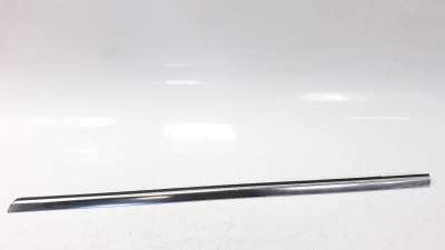 Recambio de moldura para mercedes-benz clase a (w176) 2012-2018 2.1 cdi cat referencia OEM IAM A1767250082  