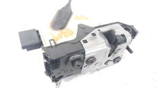 Recambio de cerradura puerta delantera derecha para peugeot 208 2012-2019 1.2 12v vti referencia OEM IAM 9812500780  