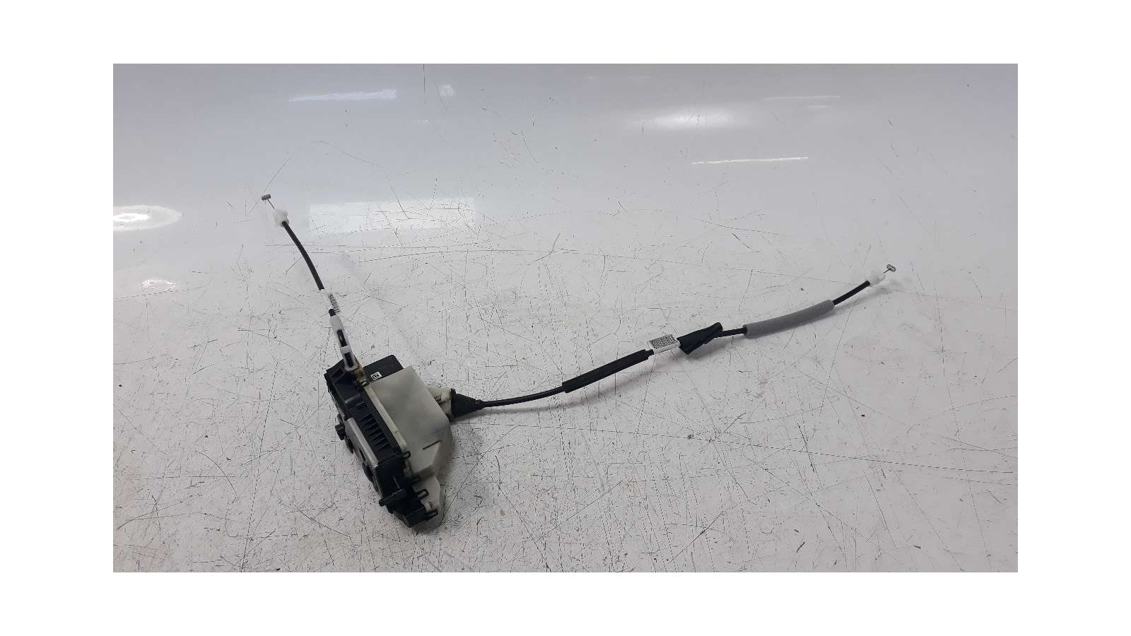 Recambio de cerradura puerta trasera izquierda para peugeot 208 2012-2019 1.2 12v vti referencia OEM IAM 9812501280   Recambio de cerradura puerta trasera izquierda para peugeot 208 2012-2019 1.2 12v vti referencia OEM IAM 9812501280
