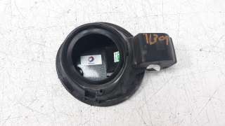 Recambio de tapa exterior combustible para peugeot 208 2012-2019 1.2 12v vti referencia OEM IAM 9673905980  