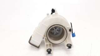 Recambio de ventilador calefaccion para toyota rav 4 2012-2019 referencia OEM IAM 1173006462 G923048080 