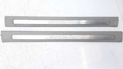 Recambio de moldura para mercedes-benz clase b (w245) 2005-2011 2.0 cat referencia OEM IAM A1696801174 A1696800074 