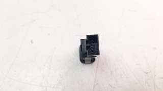 Recambio de warning para volvo v60 kombi 2010-2018 2.0 diesel cat referencia OEM IAM 9123681  