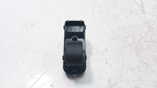 Recambio de mando elevalunas trasero derecho para mazda 2 lim. () 2014- 1.5 16v cat referencia OEM IAM D09H66370  