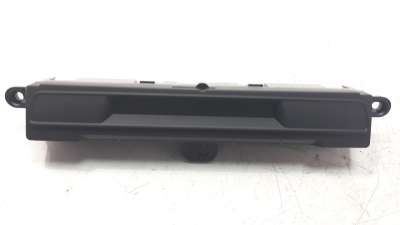 Recambio de pantalla multifuncion para mazda 2 lim. () 2014- 1.5 16v cat referencia OEM IAM DA6C0604282  