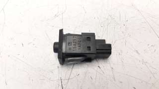 Recambio de interruptor para toyota rav 4 2012-2019 referencia OEM IAM 15A257  