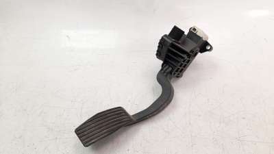 Recambio de potenciometro pedal para opel corsa e 2014- 1.4 referencia OEM IAM 13305804  