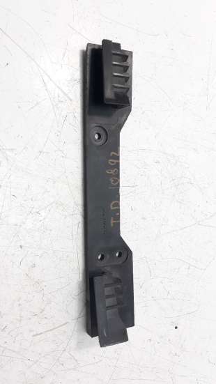 Recambio de moldura para ssangyong rexton w 2013- 2.0 td cat referencia OEM IAM 7883408D10  
