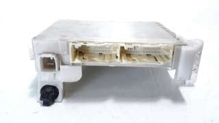 Recambio de caja reles / fusibles para toyota yaris 2017- 1.5 16v cat referencia OEM IAM 8273052K40  