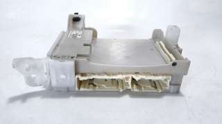 Recambio de caja reles / fusibles para toyota yaris 2017- 1.5 16v cat referencia OEM IAM 8273052K40  