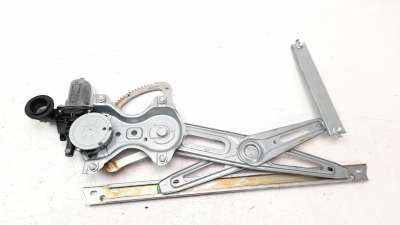 Recambio de elevalunas delantero derecho para toyota yaris 2017- 1.5 16v cat referencia OEM IAM 698100D300  