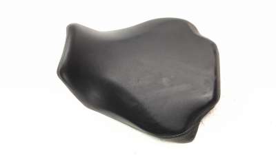 Recambio de asiento para honda cb 650r 2018- referencia OEM IAM 77100MKN0510  