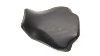 Recambio de asiento para honda cb 650r 2018- referencia OEM IAM 77100MKN0510  