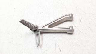 Recambio de estribo lateral para honda cb 650r 2018- referencia OEM IAM 50760MKND50  