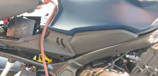 Recambio de moldura para honda cb 650r 2018- referencia OEM IAM 83511MKND500   2