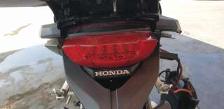 Recambio de piloto trasero central para honda cb 650r 2018- referencia OEM IAM 33701MKND51  