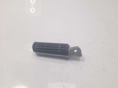Recambio de estribo lateral para yamaha mt-07 2014- referencia OEM IAM 3YX2741300  