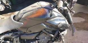 Recambio de moldura para yamaha mt-07 2014- referencia OEM IAM B4C2413900P1  