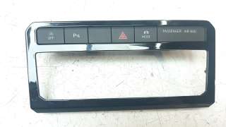 Recambio de warning para volkswagen t-cross 2016- 1.0 tsi referencia OEM IAM 2GN927132F  