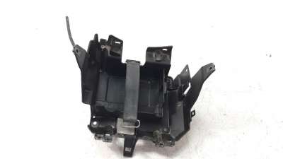 Recambio de moldura para honda nc 750 2016- nc 750 x referencia OEM IAM 81210MKWD00  