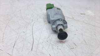 Recambio de interruptor para renault captur 2013- 0.9 energy referencia OEM IAM 8200276360D  