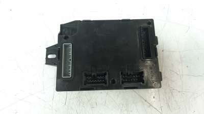 Recambio de modulo electronico para renault captur 2013- 0.9 energy referencia OEM IAM 284B13555R  