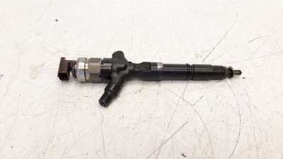 Recambio de inyector para toyota land cruiser (j12) 2002-2009 3.0 turbodiesel referencia OEM IAM 2367030080  